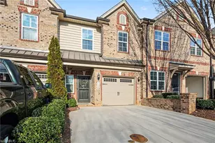 1154 Augustine Heights Dr, Winston-Salem, NC 27103 - Photo 2