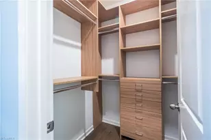 5556 Baverhof Dr, Greensboro, NC 27405 - Photo 16