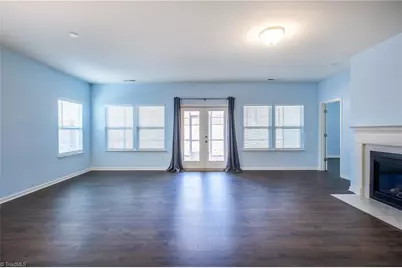 5556 Baverhof Drive, Greensboro, NC 27405 - Photo 6