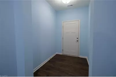 5556 Baverhof Drive, Greensboro, NC 27405 - Photo 28