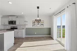 221 Culloden Dr, Mocksville, NC 27028 - Photo 8