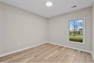 2127 McConnell Road, Greensboro, NC 27401 - Photo 14