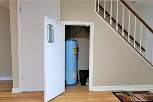 203 Lamplighter Cir, Winston-Salem, NC 27104 - Photo 16