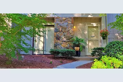 203 Lamplighter Circle, Winston-Salem, NC 27104 - Photo 2