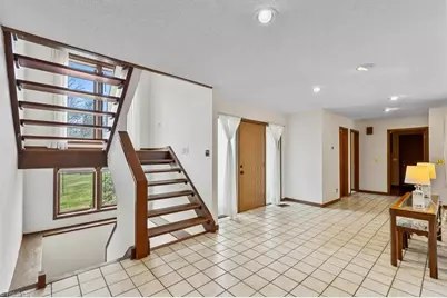 8204 Willow Glen Trail, Greensboro, NC 27455 - Photo 4