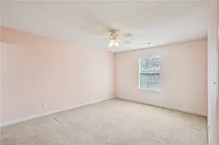 2431 Moran St, Burlington, NC 27215 - Photo 18