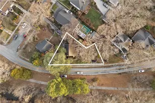 708 E Lake Dr, Greensboro, NC 27401 - Photo 34