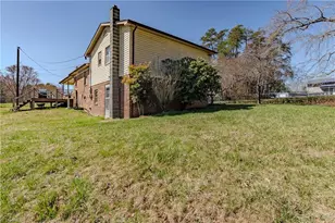 636 Hamburg St, Mount Airy, NC 27030 - Photo 4