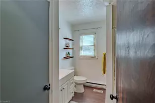 636 Hamburg St, Mount Airy, NC 27030 - Photo 14