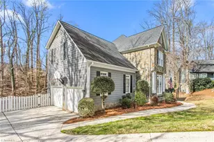 4408 Staghorn Ct, Greensboro, NC 27410 - Photo 4