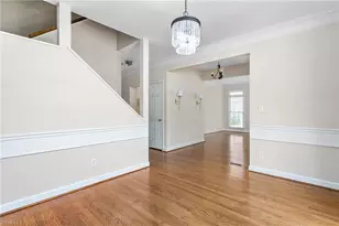 4408 Staghorn Ct, Greensboro, NC 27410 - Photo 8