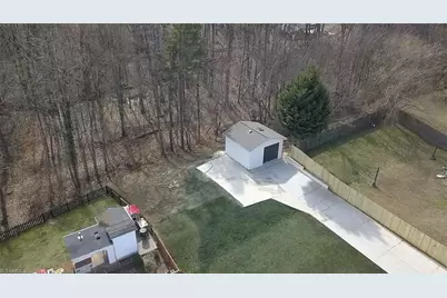 3819 Raintree Drive, Greensboro, NC 27407 - Photo 6