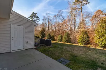 3859 Copperfield Court, High Point, NC 27265 - Photo 20