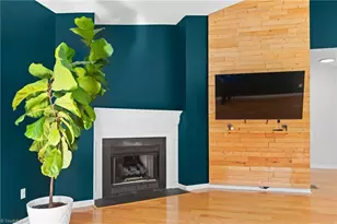 1108 Elmwood Ave, High Point, NC 27265 - Photo 6