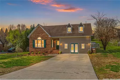 1108 Elmwood Avenue, High Point, NC 27265 - Photo 2