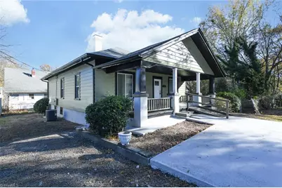 617 Lindsey Street, Reidsville, NC 27320 - Photo 1