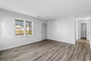 806 Vance St, Greensboro, NC 27406 - Photo 10