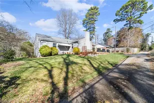 1035 Wendover Cir, Winston-Salem, NC 27104 - Photo 40