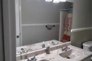 127 Miller St, Mount Airy, NC 27030 - Photo 4