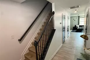 111 Crepe Myrtle Ln, Jamestown, NC 27282 - Photo 2