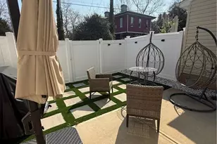 111 Crepe Myrtle Ln, Jamestown, NC 27282 - Photo 6