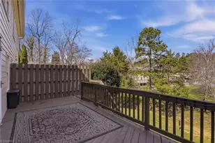 10 Park Village Ln, Greensboro, NC 27455 - Photo 8