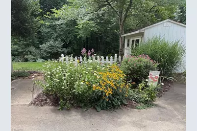 4118 Chatham Hill Drive, Winston-Salem, NC 27104 - Photo 46