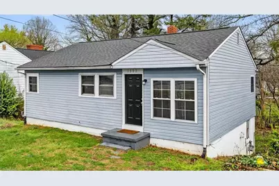 1502 Summit Avenue, Greensboro, NC 27405 - Photo 2