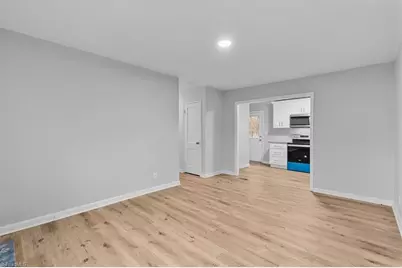 1502 Summit Avenue, Greensboro, NC 27405 - Photo 6