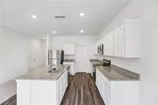 2114 Beckon Ln, Kernersville, NC 27284 - Photo 4