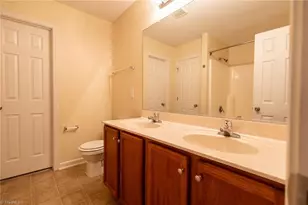 36 Ackland Dr, Greensboro, NC 27455 - Photo 14