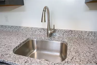 201 Tate Street #E, Greensboro, NC 27403 - Photo 24