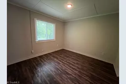 1209 Gatewood Avenue, Greensboro, NC 27405 - Photo 4