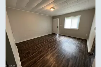 1209 Gatewood Avenue, Greensboro, NC 27405 - Photo 8