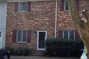 817 Brickwood Ct, Winston-Salem, NC 27127 - Photo 2