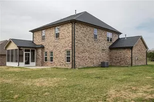 2826 Fallin Ct, High Point, NC 27262 - Photo 38