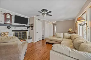 709 Overbrook Dr, High Point, NC 27262 - Photo 10