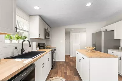 7761 Old 421 Road, Liberty, NC 27298 - Photo 28