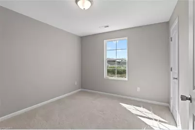 109 Lemon Lane, Greensboro, NC 27405 - Photo 22