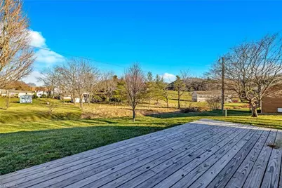 186 King Street, West Jefferson, NC 28694 - Photo 32