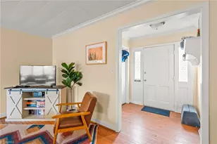 2708 Waldorf Cir, Winston-Salem, NC 27106 - Photo 10