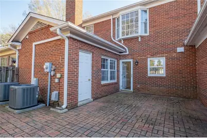 27 Fountain Manor Drive, Greensboro, NC 27405 - Photo 32