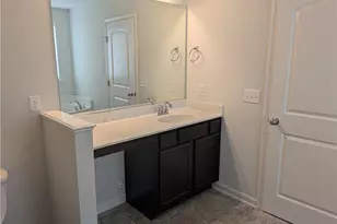 2040 Perrin Ct, Winston-Salem, NC 27101 - Photo 14