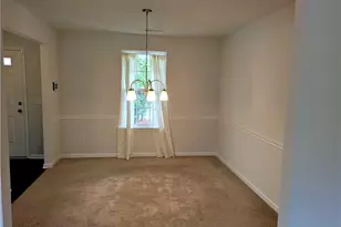 2040 Perrin Ct, Winston-Salem, NC 27101 - Photo 2