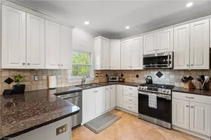 4775 Century Oaks Ln, Winston-Salem, NC 27106 - Photo 8