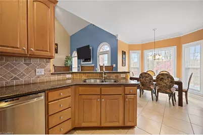 4648 Katies Trail, Winston-Salem, NC 27101 - Photo 12