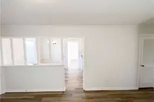 1414 Larchmont Dr, Greensboro, NC 27405 - Photo 10