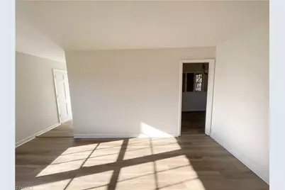 1414 Larchmont Drive, Greensboro, NC 27405 - Photo 6