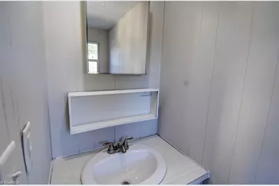 5626 Spainhour Street, Climax, NC 27233 - Photo 8