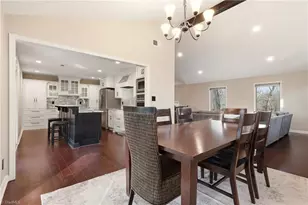 4900 Forest Oaks Dr, Greensboro, NC 27406 - Photo 14